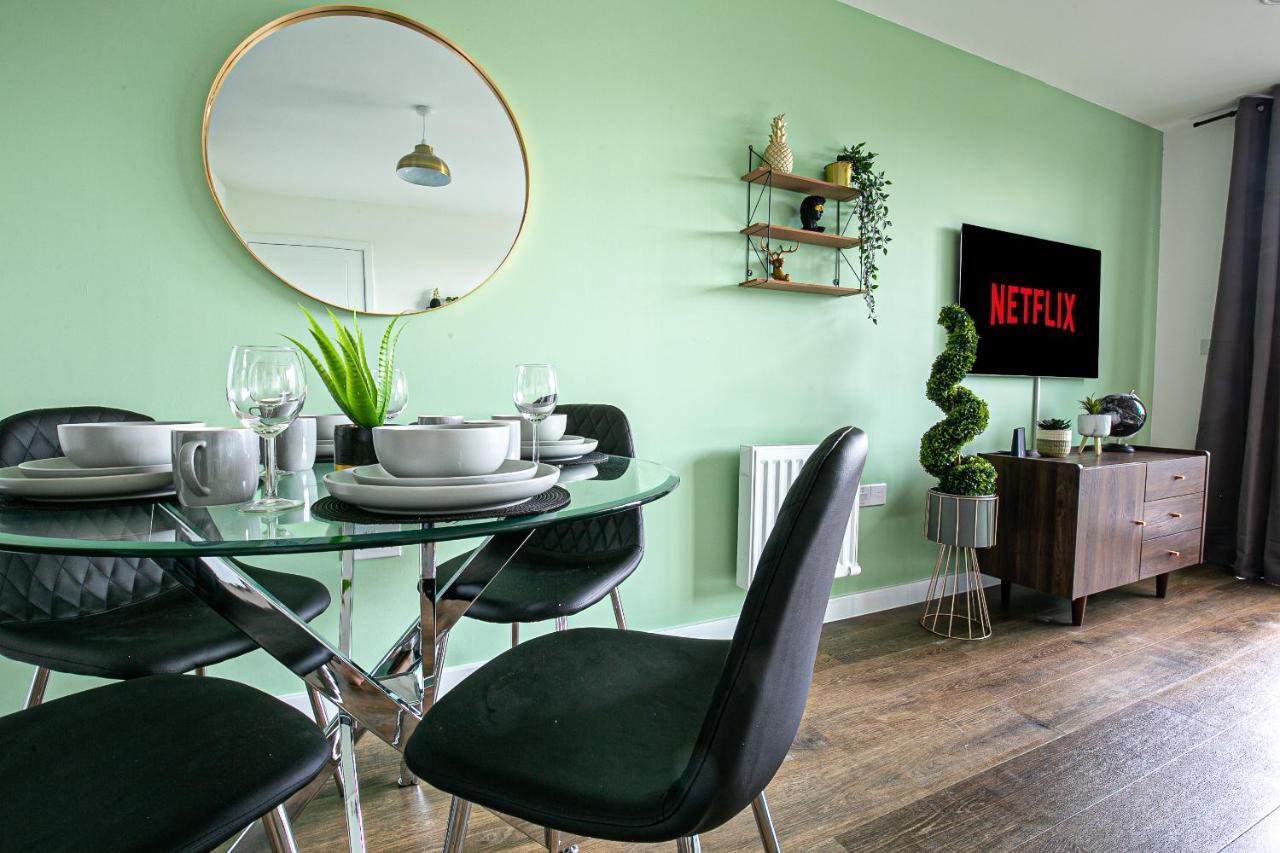 Penthouse Apartment - City Centre - Secure Parking, Balcony, Self-Check-In, Fast Wifi And Smart Tv With Netflix By Yoko Property Milton Keynes Exterior foto