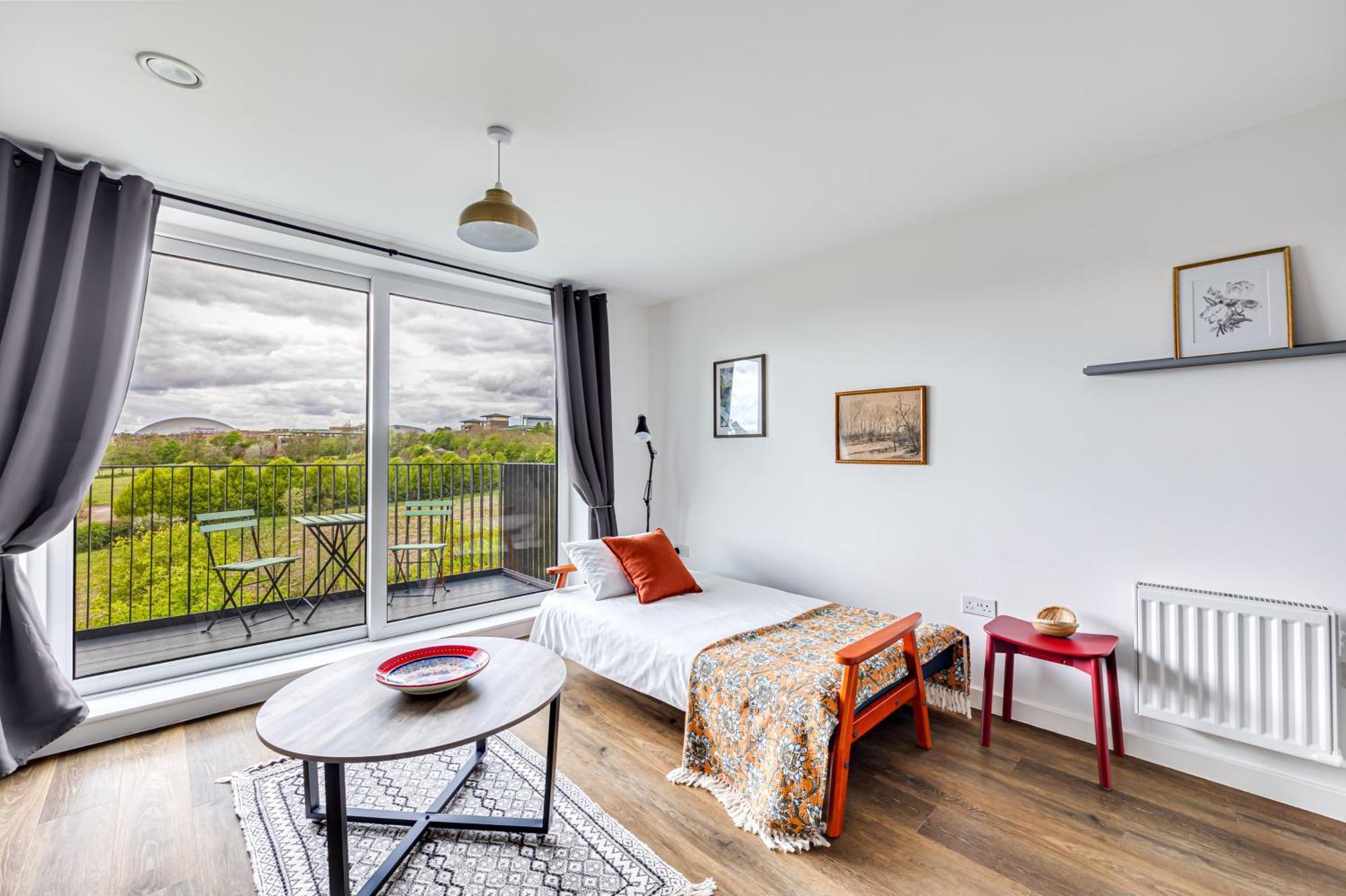 Penthouse Apartment - City Centre - Secure Parking, Balcony, Self-Check-In, Fast Wifi And Smart Tv With Netflix By Yoko Property Milton Keynes Exterior foto